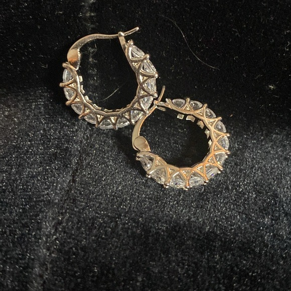 Women’s Serling silver earrings with white stones new without tags - Picture 3 of 3